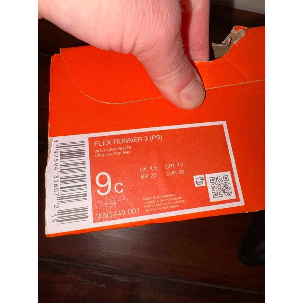 New‎ Nike Kids' Grade School Flex Runner 3 Shoes Size little kids 9 Retail $75